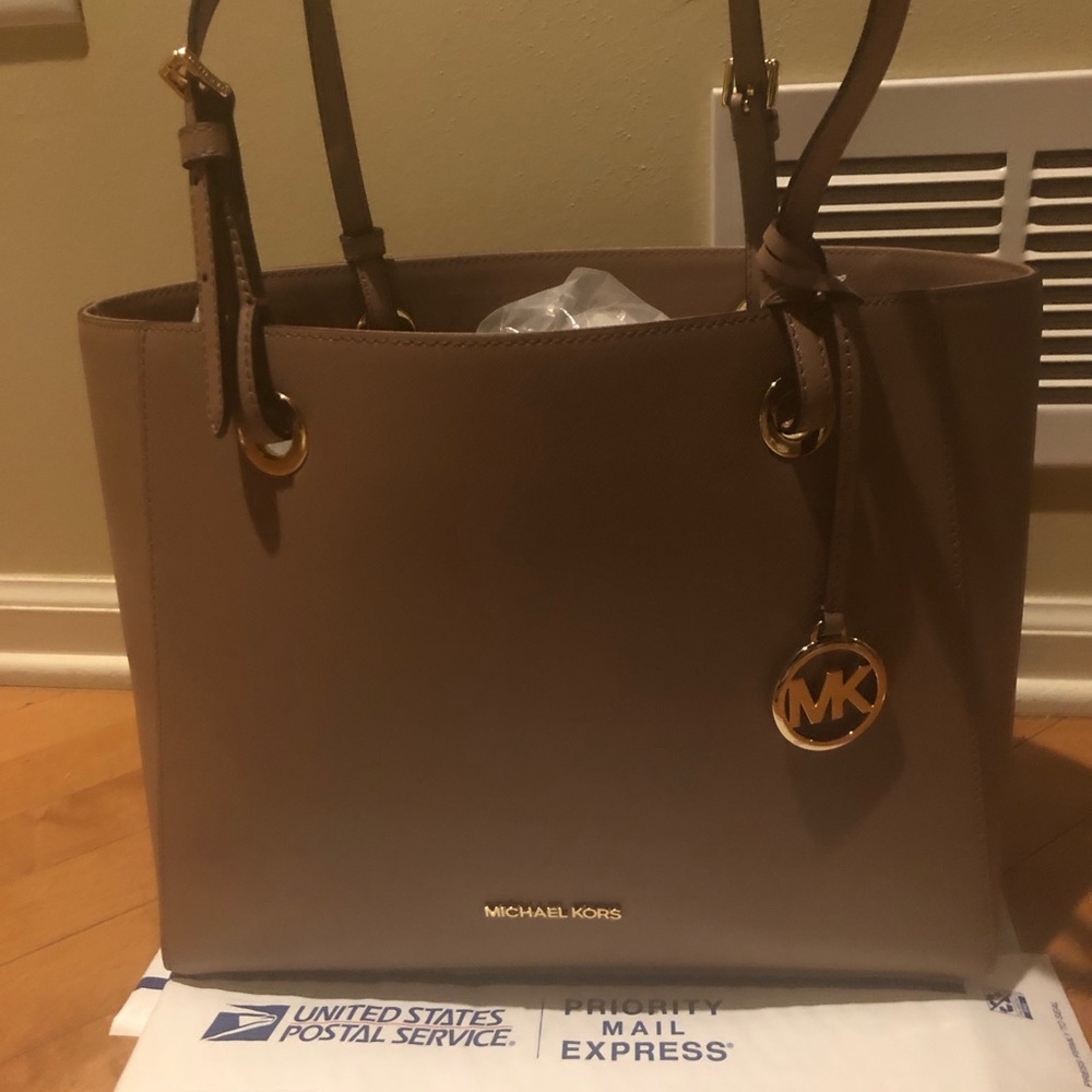 Michael Kors Khaki Leather Tote